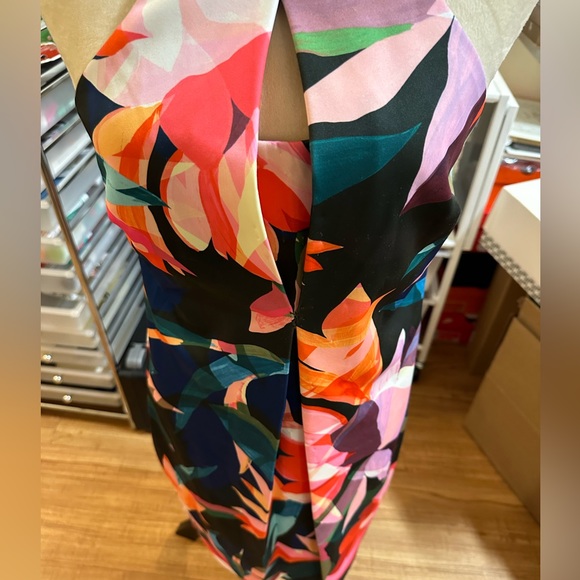 Trina by Trina Turk Dress - Picture 6 of 9